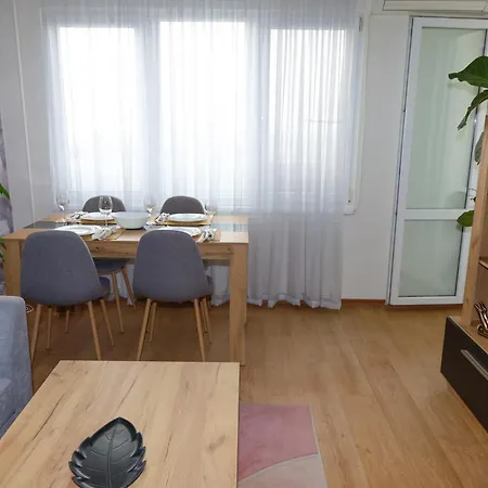 Magnolia Apartman *